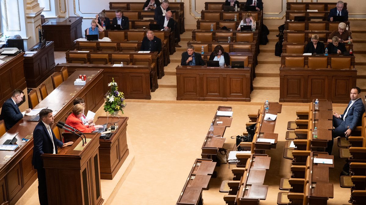 Končící poslanci dostanou na odchodném celkem přes 57 milionů korun